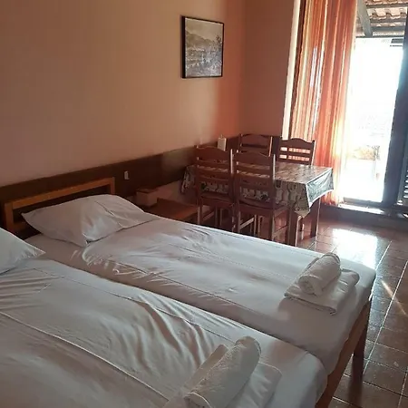 Duga Uvala Apartman *