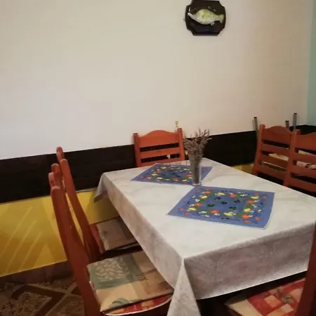 Duga Uvala Apartman Apartment Segotici